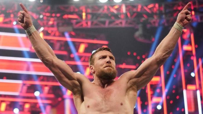 Daniel Bryan: 'Tus amigos negros no son tu Google sobre la raza'