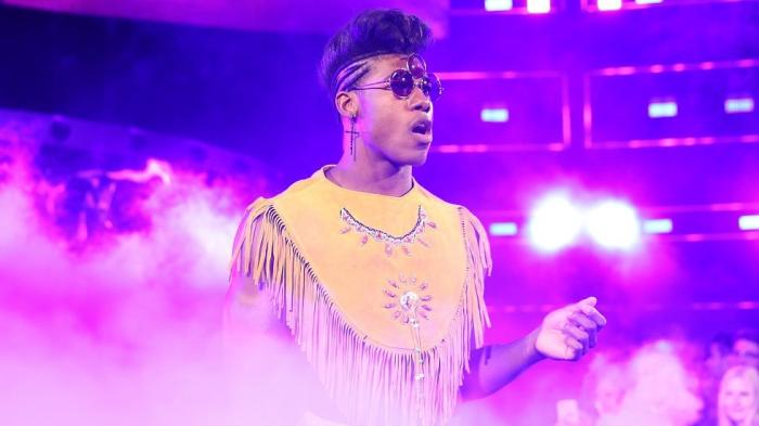 The Velveteen Dream sufre un accidente automovilístico