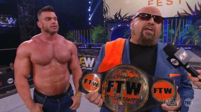 Taz corona a Brian Cage como nuevo Campeón FTW en AEW Fyter Fest