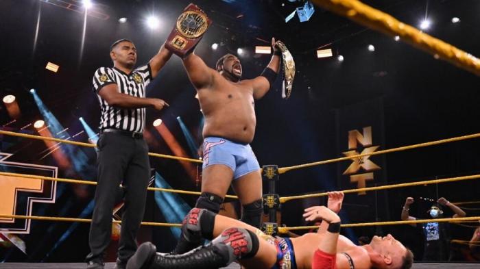 Keith Lee tiene su primera defensa exitosa del Campeonato de WWE y Norteamericano en el show semanal