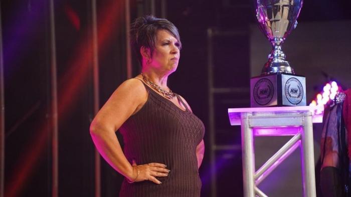 Vickie Guerrero firma un contrato multianual con AEW