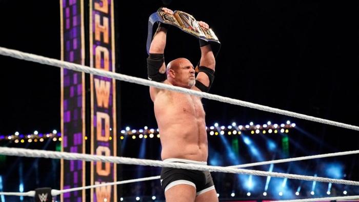 Cody niega que AEW esté interesada en contratar a Goldberg