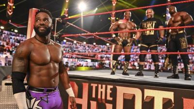 Cedric Alexander se une a The Hurt Business en WWE Raw