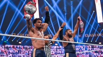 Se revela el final original por el Campeonato de parejas de Raw en WWE Clash of Champions