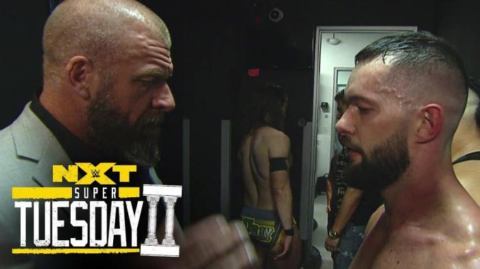 Finn Bálor elogia a Triple H por su dirección y consejos en WWE NXT Finn Bálor elogia a Triple H por su dirección y consejos en WWE NXT