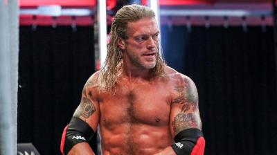 Edge nombra a tres oponentes con los que le gustaría luchar tras su recuperación