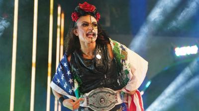 Se desmienten rumores de la marcha de Thunder Rosa a WWE o AEW