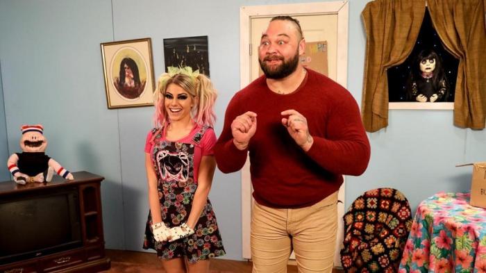 Bray Wyatt y Alexa Bliss, considerados el Joker y Harley Quinn de WWE