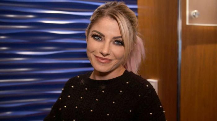 Alexa Bliss: 'En WWE somos una gran familia disfuncional' 