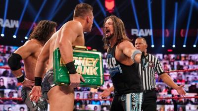 WWE Monday Night RAW: Cobertura y resultados del 30 de noviembre de 2020