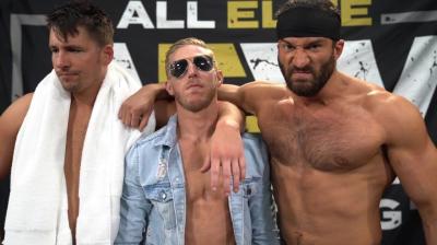 Tony Khan estaría considerando introducir Campeonatos de Tríos en AEW