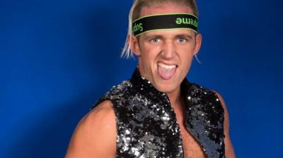 Un luchador independiente acusó a All Elite Wrestling en redes sociales