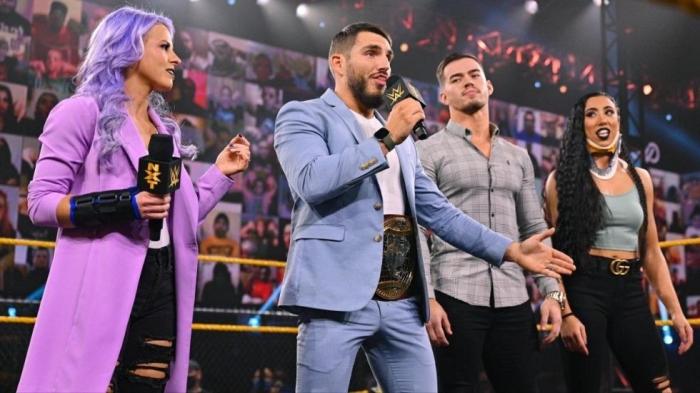 Johnny Gargano: 'Me gusta transmitir mis conocimientos a Indi Hartwell y Austin Theory'