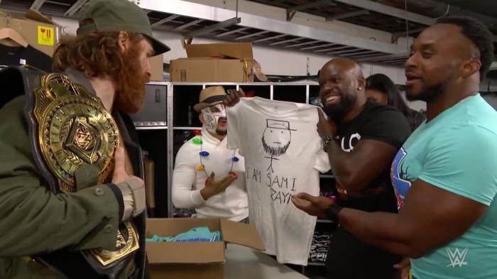 WWE lanza al mercado la playera de Sami Zayn vista en Friday Night SmackDown