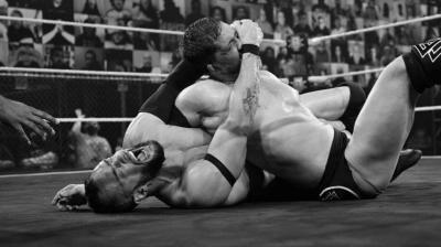 Finn Bálor y Kyle O´Reilly son hospitalizados tras la lucha en NXT New Year´s Evil 2021