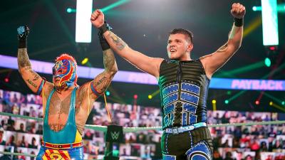 Rey Mysterio y Dominik Mysterio