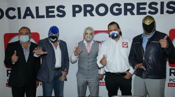 Carístico, Blue Demon Jr. y Tinieblas Jr. se postulan a alcaldes en Ciudad de México