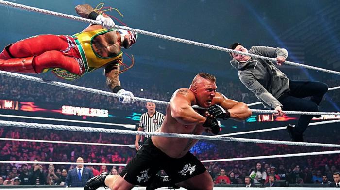 Rey Mysterio, Dominik Mysterio y Brock Lesnar