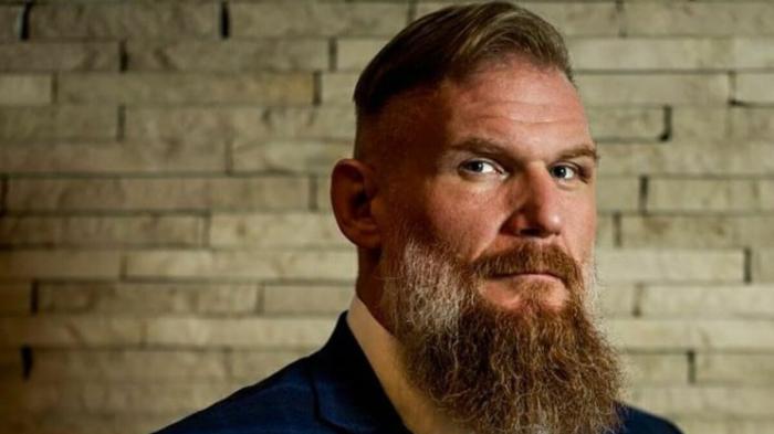 Josh Barnett: 'Jeff Cobb encaja a la perfección en GCW Bloodsport'