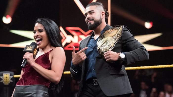 Andrade y Zelina Vega